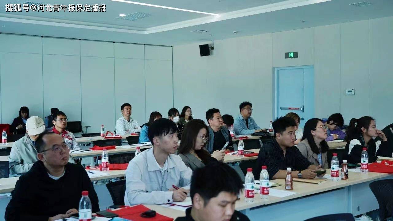 邮储银行莲池支行积极助力企业发展